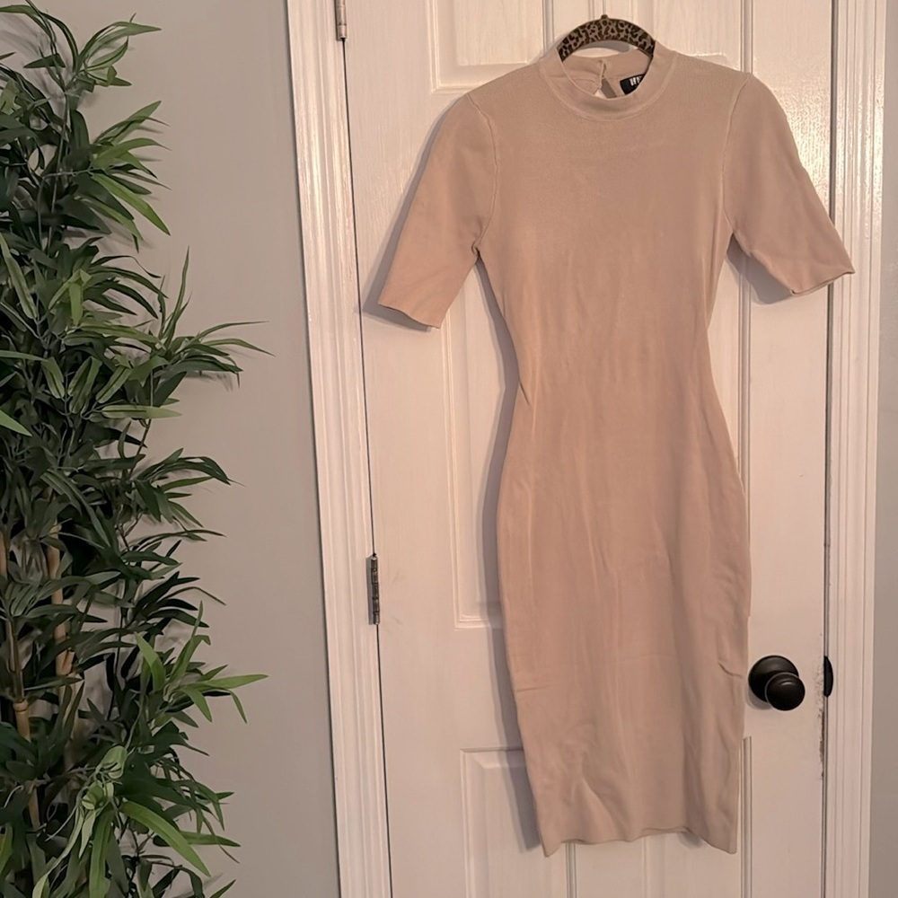 Hera collection backless cross cross tie tight fitting dress NWT S